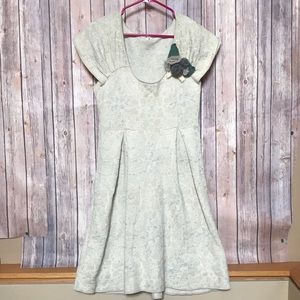 Anthropologie Soft pretty dress Flower- Sz L cute